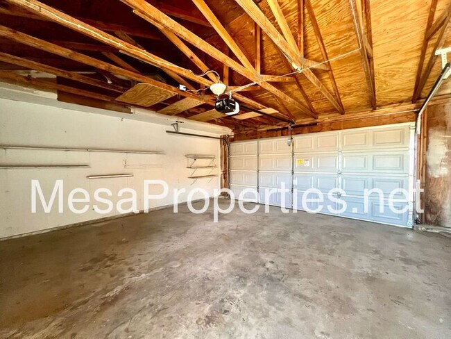 Building Photo - 21460 Laguna Rd