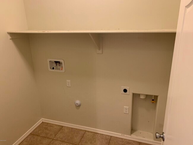 Building Photo - 14195 N Dart Point Way