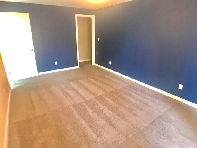 Building Photo - Great House for Rent