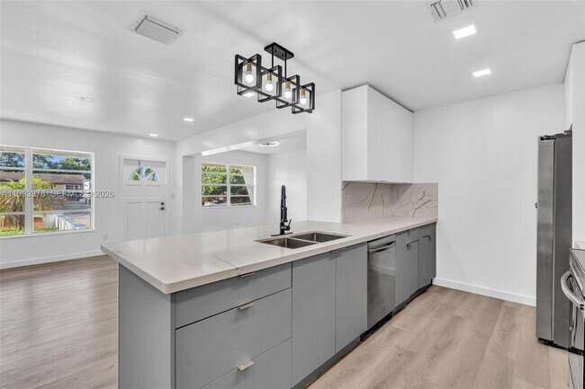 Building Photo - 7041 Raleigh St