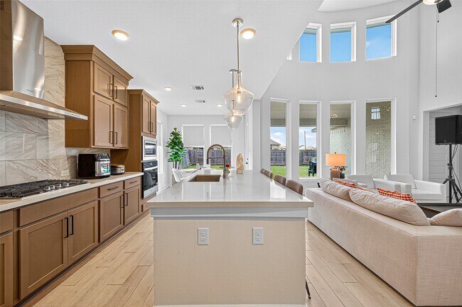 Building Photo - 8735 Flounder Rosa Ln