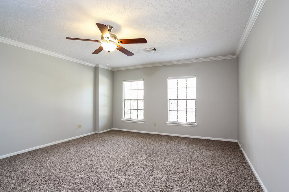 Building Photo - 5111 Natural Bridge Dr