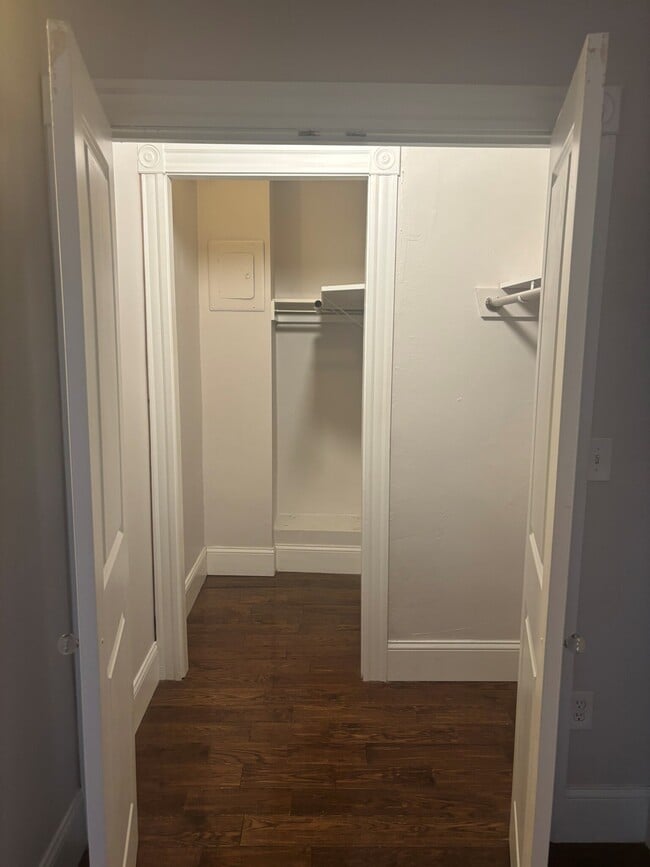 Building Photo - 91 Westland Ave