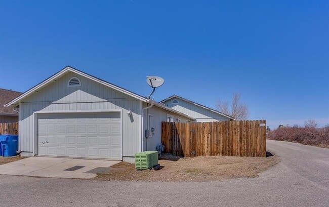 Building Photo - Home For Rent in Arbor Gardens-Gardnerville