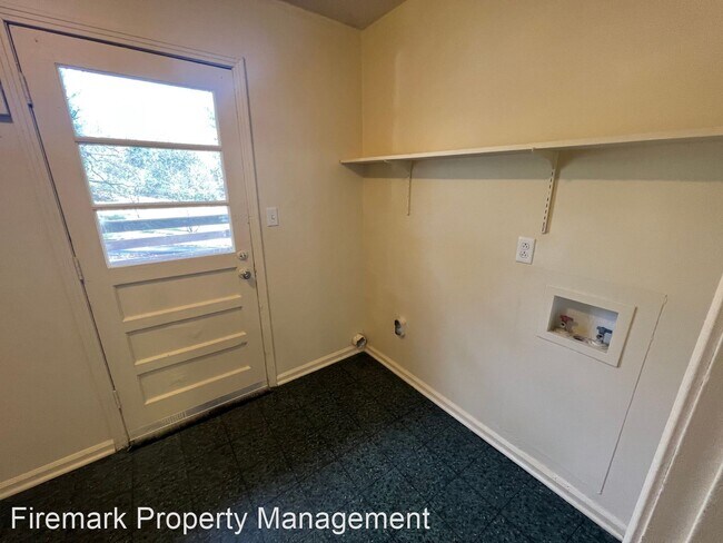 Building Photo - 3 br, 1 bath House - 361 Hickory Grove Rd.