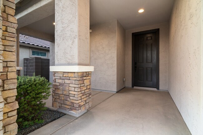 Building Photo - 22912 E Marsh Rd