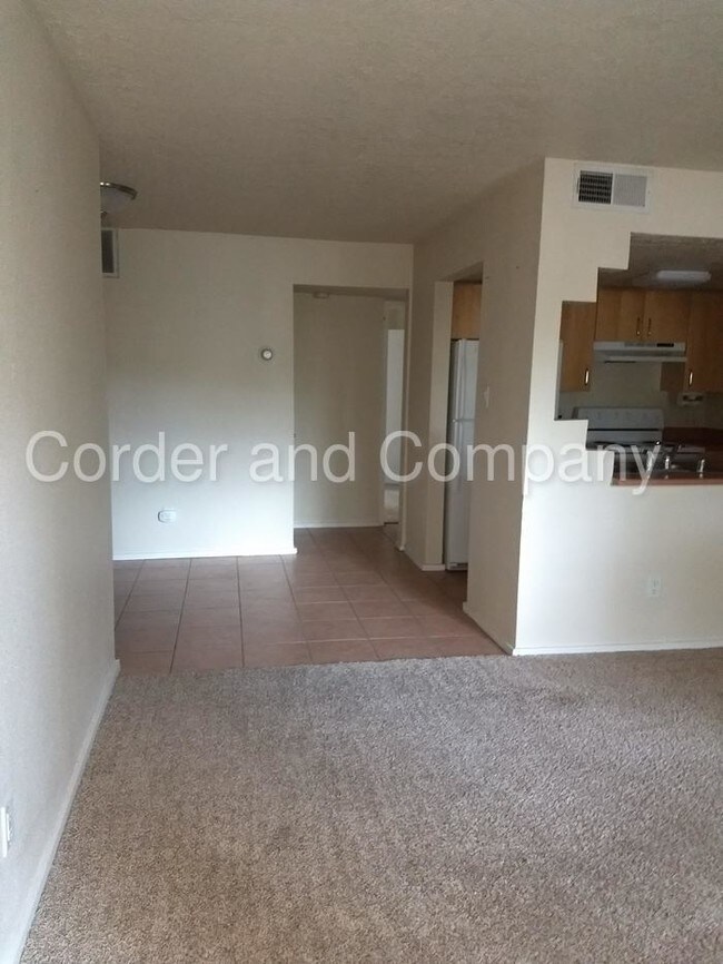 Building Photo - Available Now ! At The Pointe Condominiums