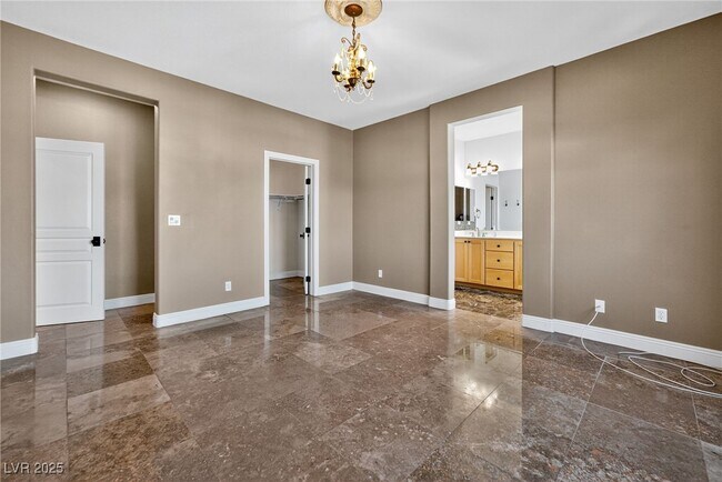 Building Photo - 551 Via Ripagrande Ave