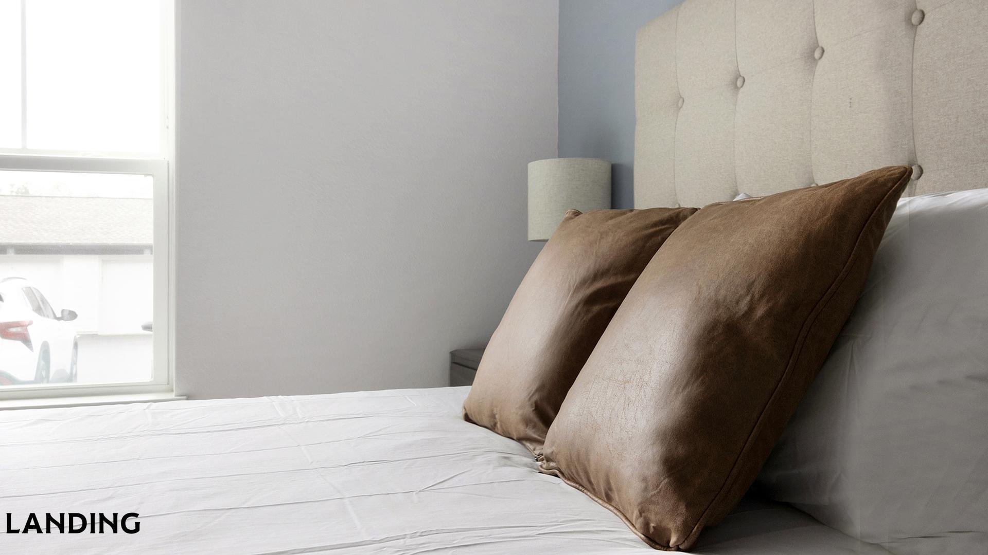 Building Photo - 12525 Tibbets Ln