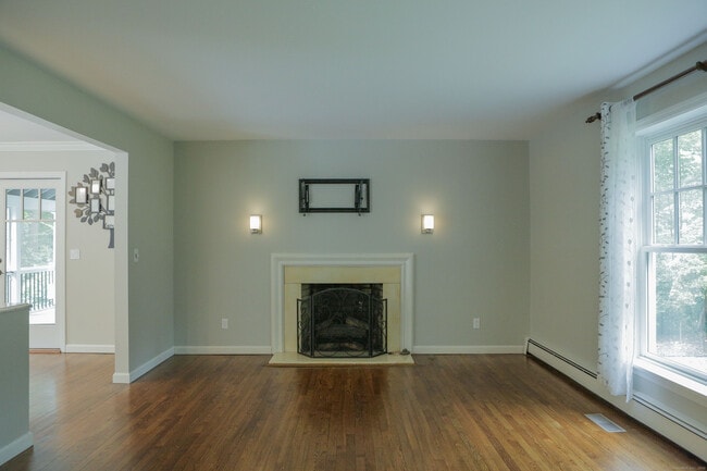 Building Photo - 161 Foggwood Rd