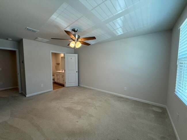 Building Photo - 159 Sarnesfield Wy