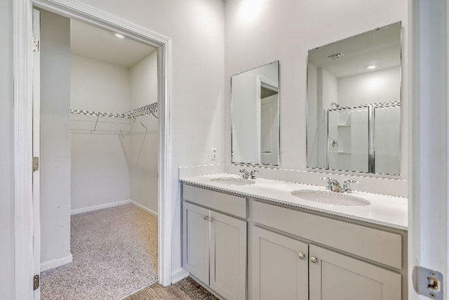 Building Photo - 124 Pontoria Dr