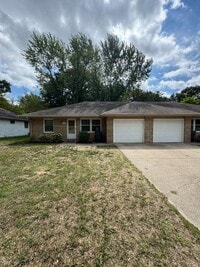 Building Photo - 3138 Birchwood St