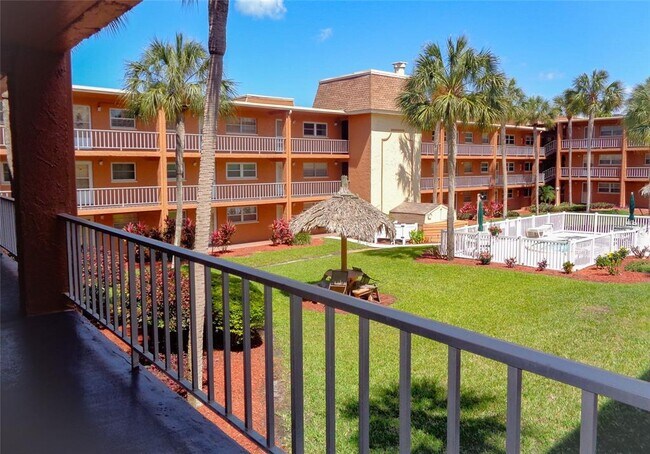 Building Photo - 12760 Indian Rocks Rd