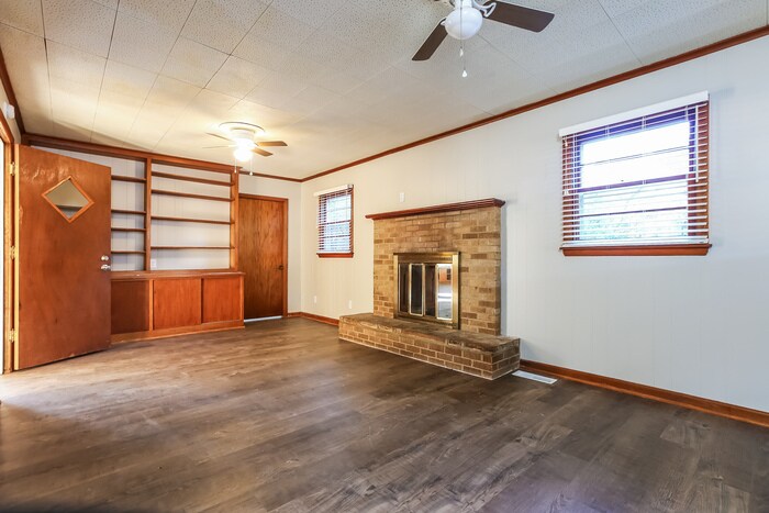 Building Photo - 3815 Idlewild Ave