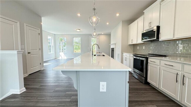 Building Photo - 1479 Creekside Cir NW