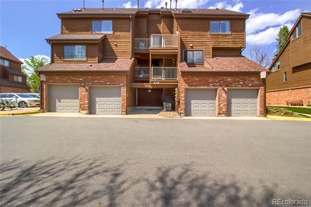 Building Photo - 828 S Vance St