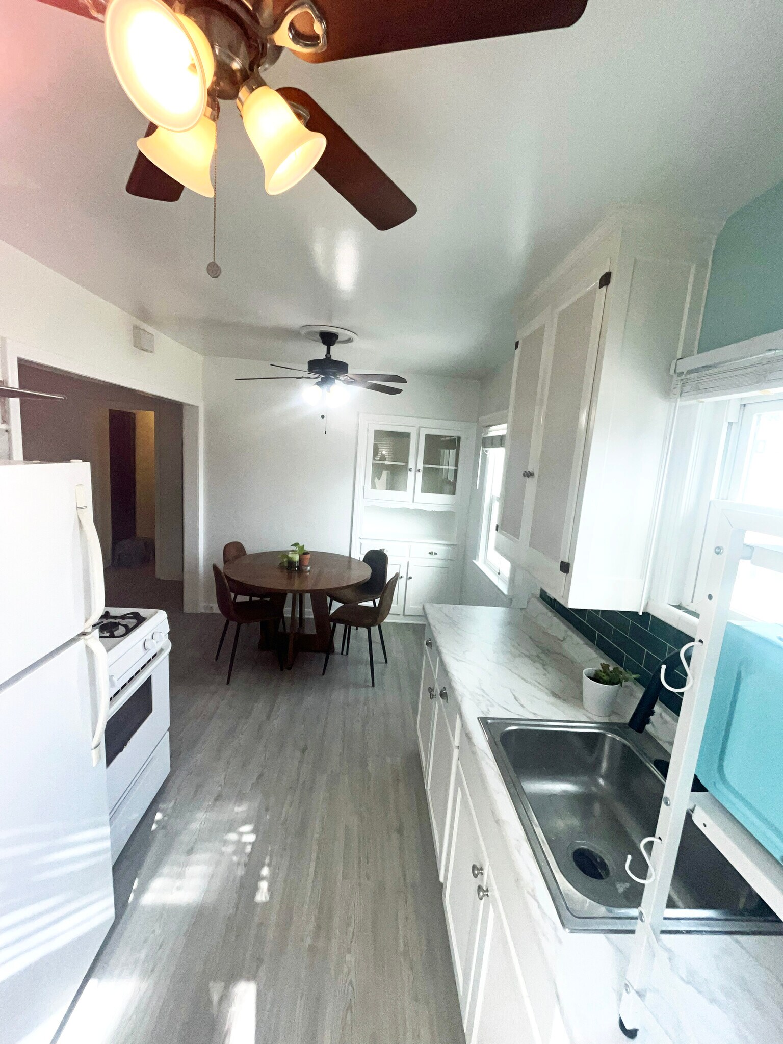 Kitchen - 666 Quincy Ave