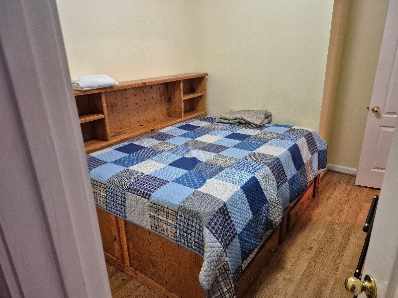 Building Photo - 152 S Foster Dr