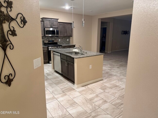 Building Photo - 416 Quiet Pr Dr