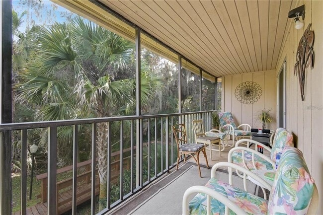 Building Photo - 120 Hibiscus Woods Ct