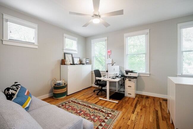 Building Photo - Amazing 3 Bedroom Home in Church Hill!! ***Available Early May 2026***