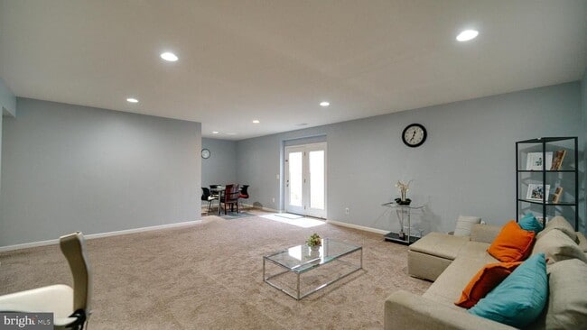 Building Photo - 24855 Bradford Forest Dr