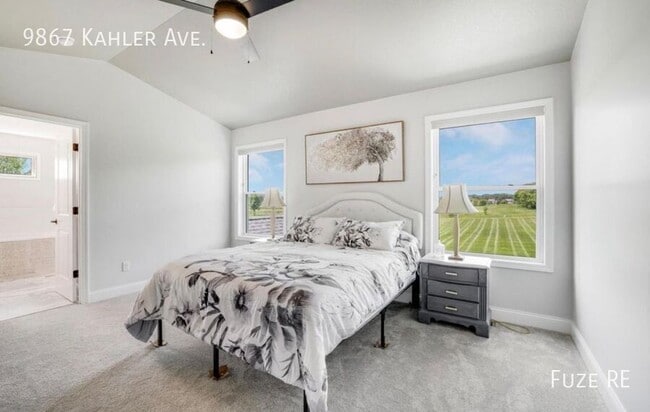 Building Photo - 9867 Kahler Ave NE