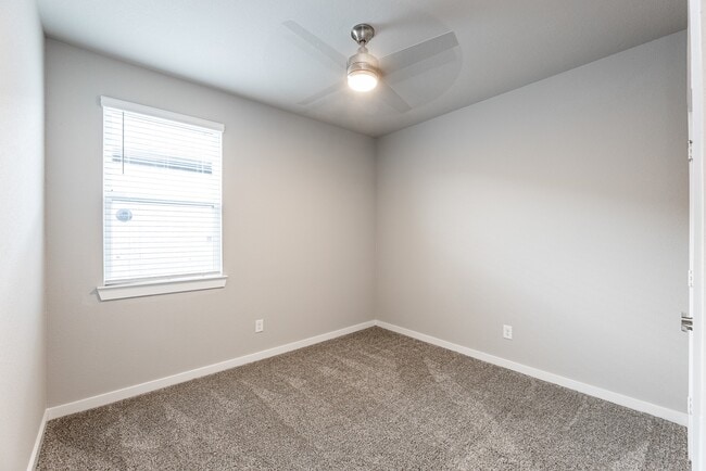 Building Photo - 22806 Theodoli Dr