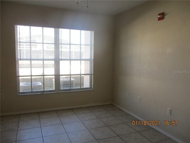 Building Photo - 2325 Prime Cir