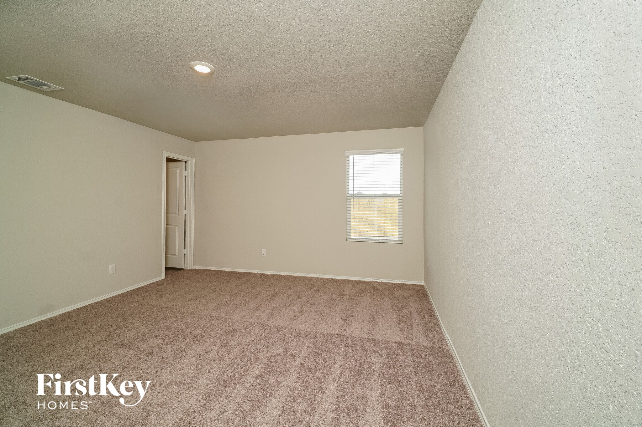 Building Photo - 10767 Prusiner Dr