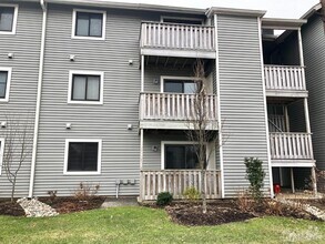 Building Photo - 5013 Ravens Crest Dr