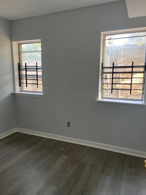 Building Photo - 1023 W Baltimore St