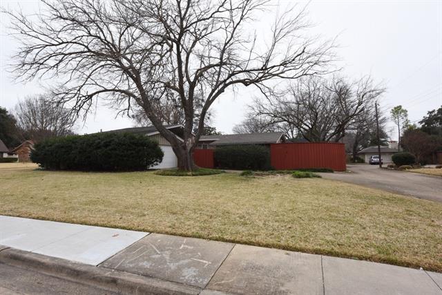 Building Photo - 13021 Mitchwin Rd