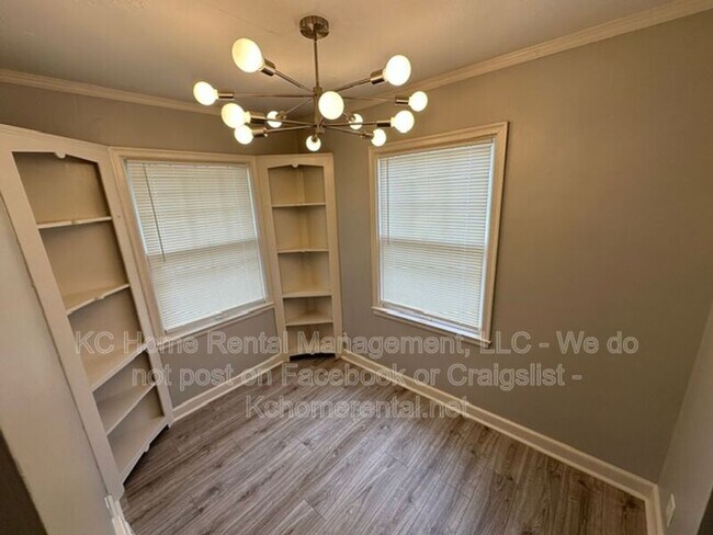 Building Photo - 6111 Raytown Rd