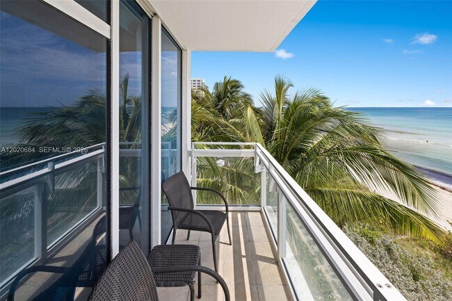 Building Photo - 6801 Collins Ave