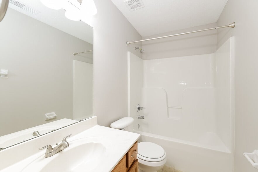 Building Photo - 2781 Java Dr