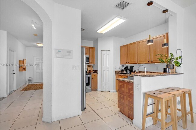 Building Photo - 11451 NW 68th Terrace