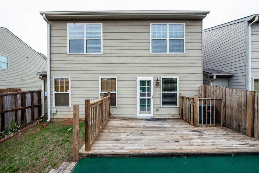 Building Photo - 316 Lauren Dr