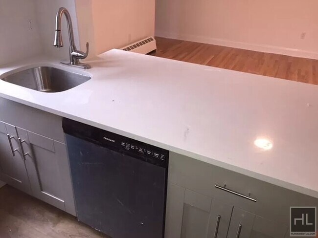 Building Photo - NOSTRAND AVENUE