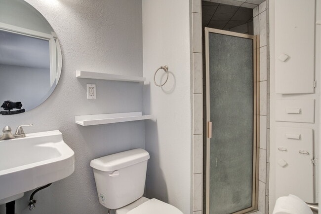 Building Photo - Beautiful Home in Central Lubbock
