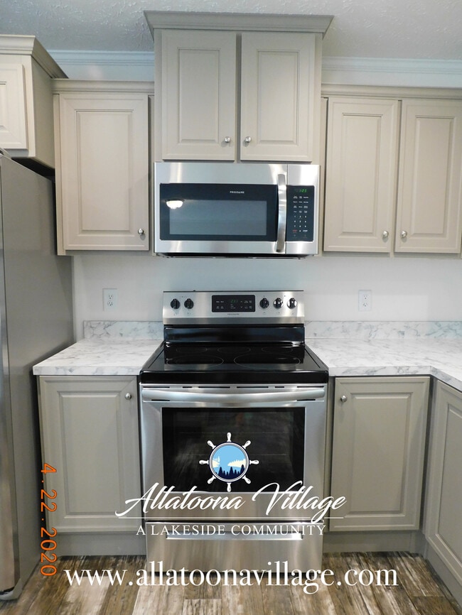 Building Photo - Complete Privacy in this new 3BR/2Bth Hous...