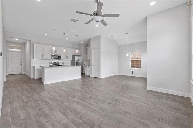Building Photo - 1449 Eagle Nest Dr