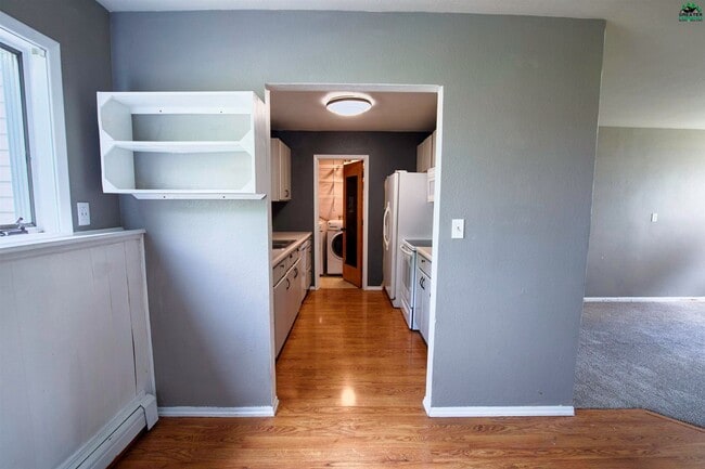 Building Photo - 1211 Nineteenth Avenue