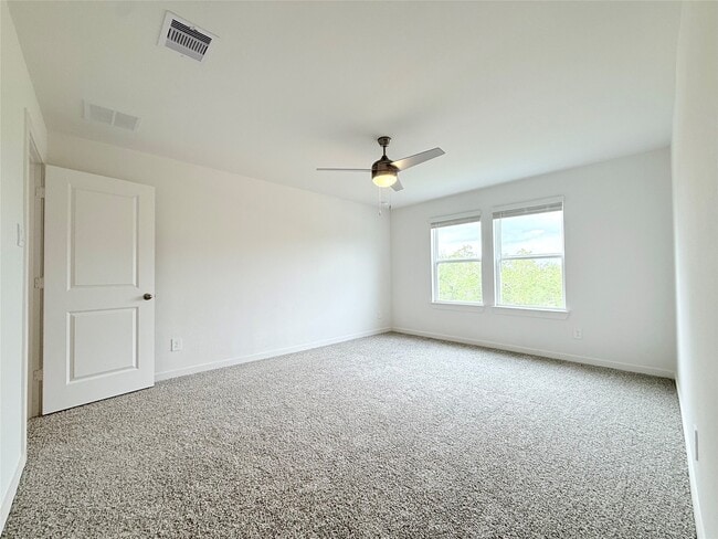 Building Photo - 28214 Meadowlark Sky Dr