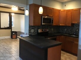 Building Photo - 275 Fayette St