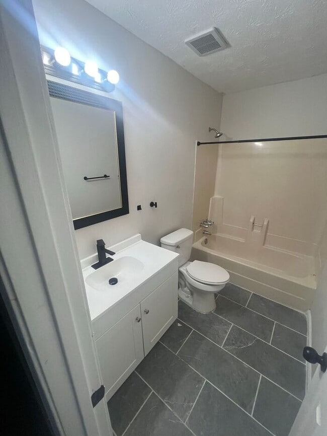 Building Photo - !!!WARNING: AVOID SCAMS CONFIRM RENTAL AT ...