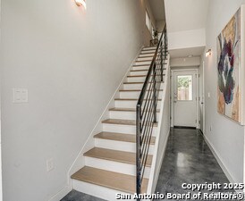 Building Photo - 1226 Wyoming St