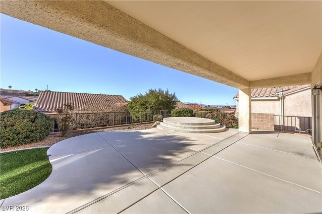 Building Photo - 2219 Bannerwood St