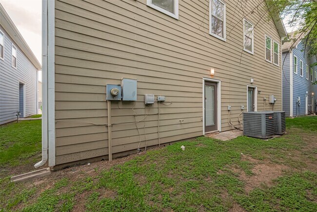 Building Photo - 15415 Addicks Stone Dr